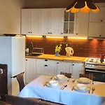 Na Porabkach Z Kominkiem *