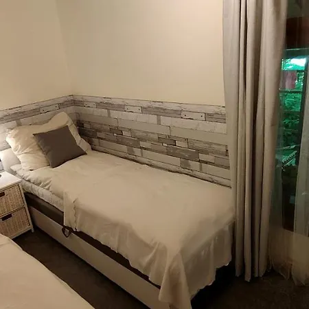 Dağ evi Na Porabkach Z Kominkiem Miedzybrodzie Zywieckie