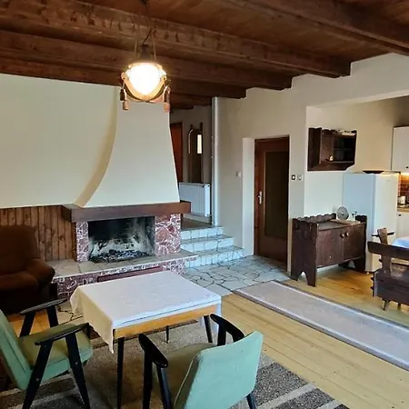 Na Porabkach Z Kominkiem Chalet